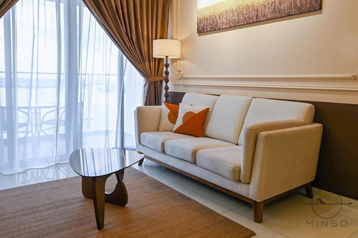 조호르 바루 Kingsbay B #5Pax #Vintagewood #Highfloor 아파트 외부 사진